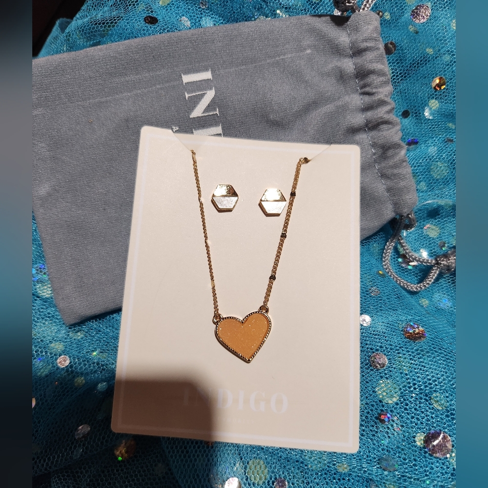 Indigo authority necklace and earring set